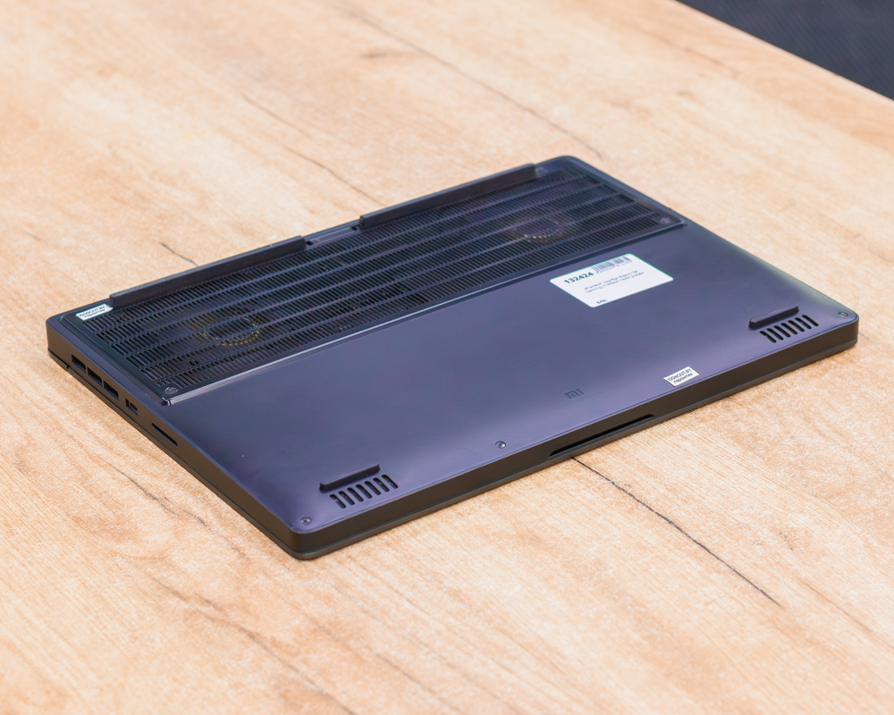 Игровой ноутбук Xiaomi Mi Gaming Laptop (144Hz/i7-9gen/RTX 2060 6GB/16GB/SSD 250GB)