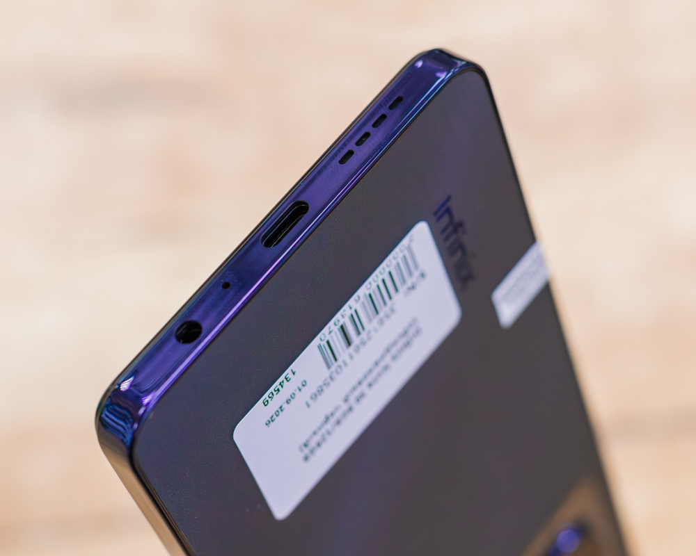 Infinix Note 30 8GB/128GB (обсидиановый черный)