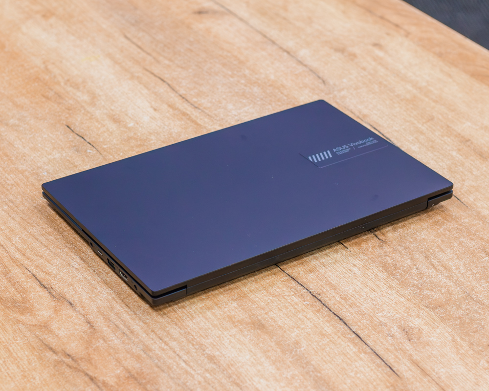 Ноутбук Asus Vivobook E1404FA (FHD IPS/Ryzen 5 7520U/8GB/SSD 512GB)