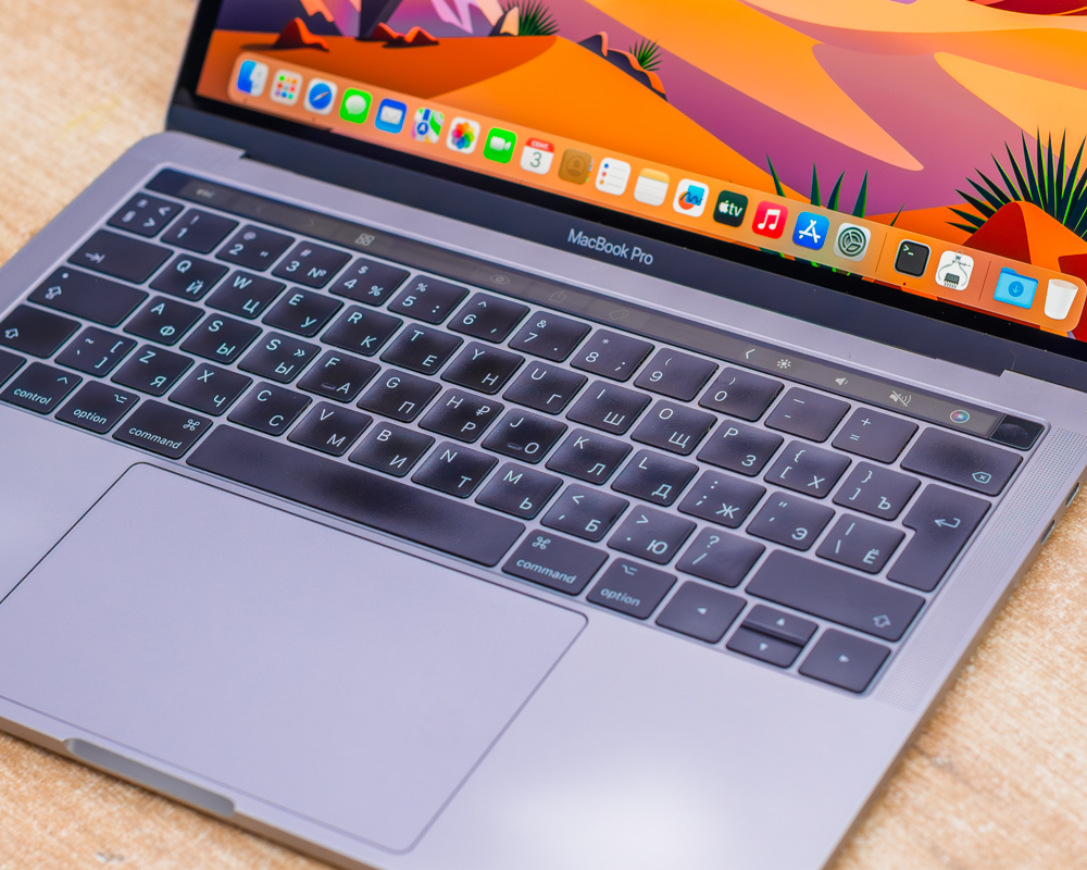 Ноутбук Apple MacBook Pro 13