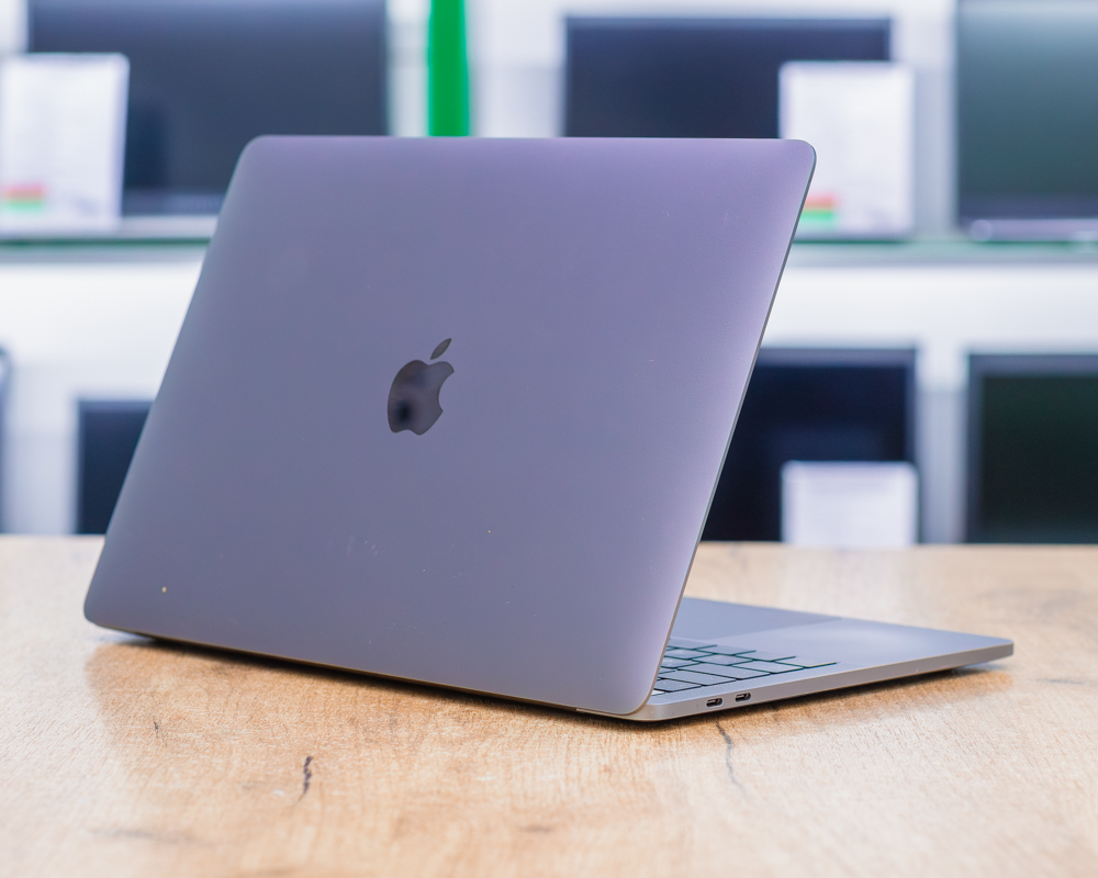 Ноутбук Apple MacBook Pro 13