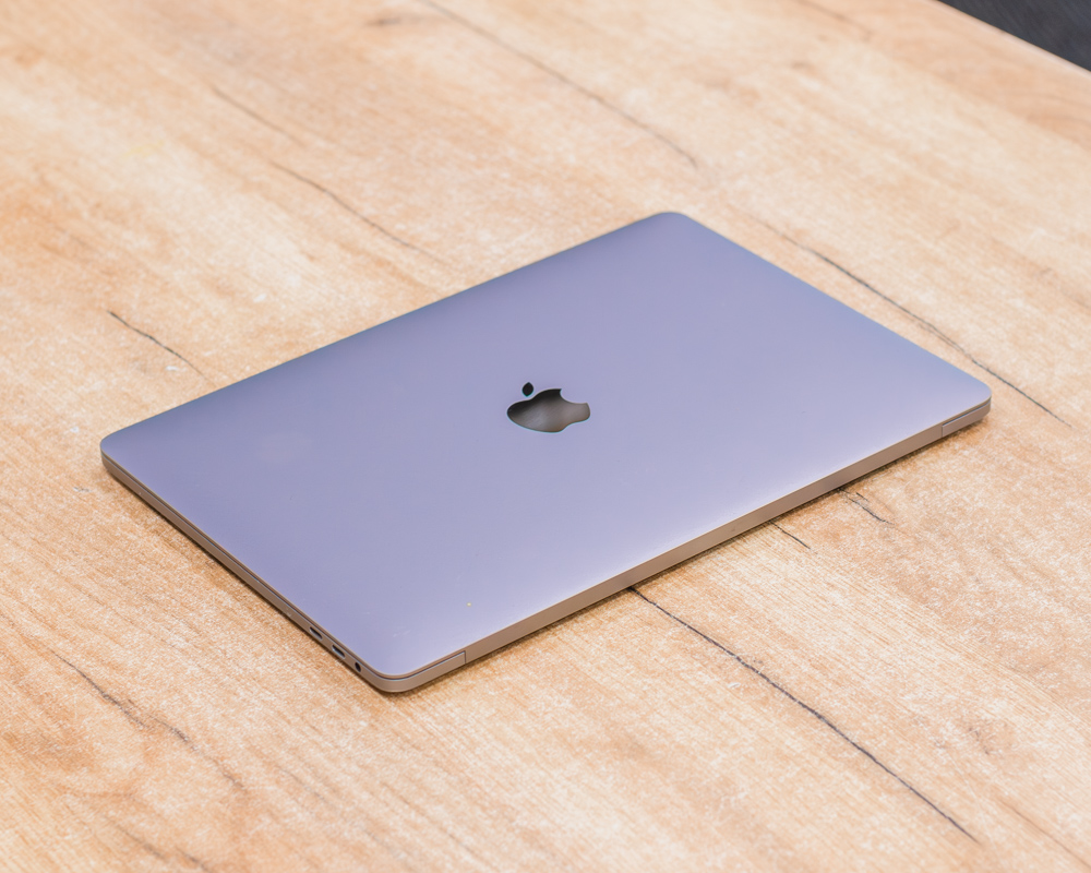 Ноутбук Apple MacBook Pro 13