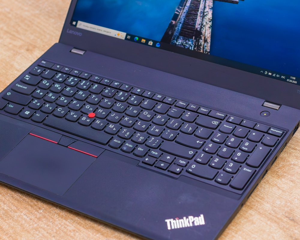 Ноутбук Lenovo ThinkPad T570 (FHD IPS/i5-7gen/16GB/SSD 256GB)