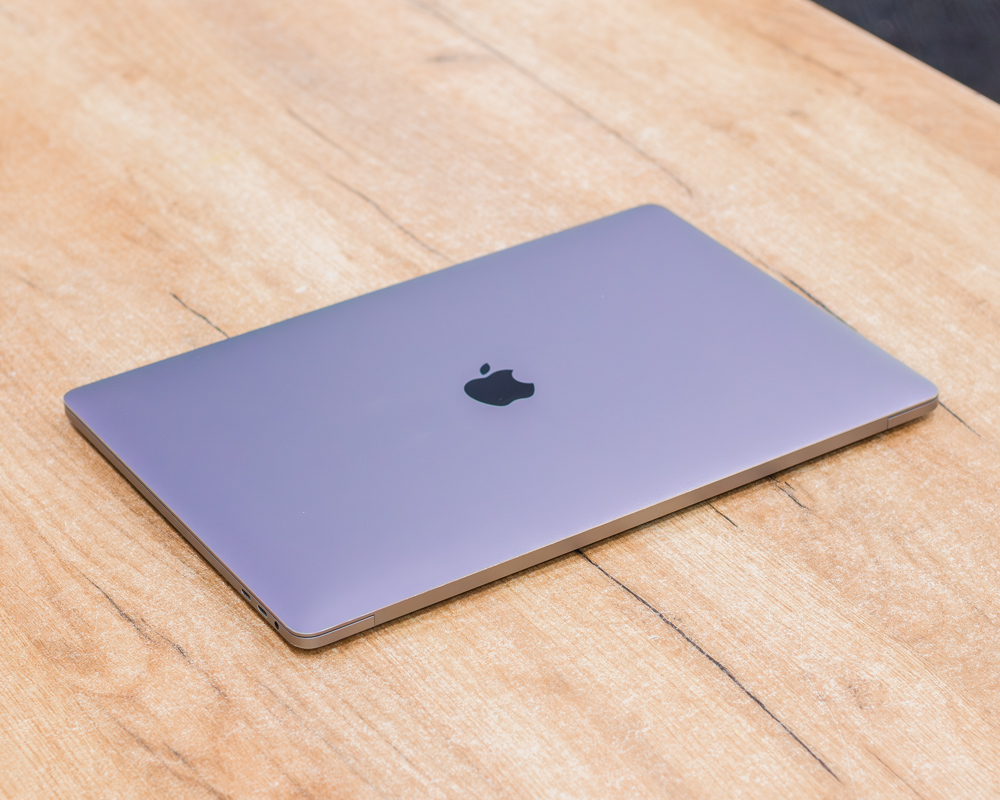 Ноутбук Apple MacBook Pro 15