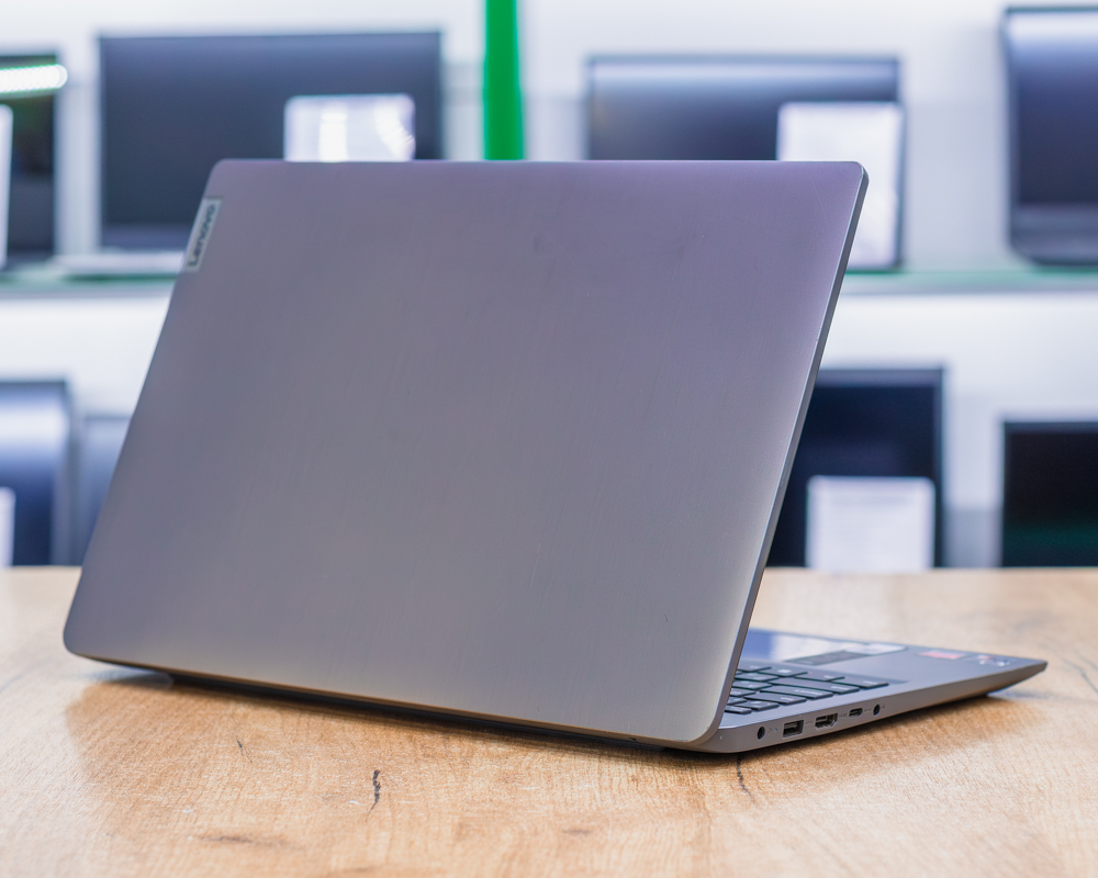 Ноутбук Lenovo IdeaPad 3 15ALC6 (FHD IPS/Ryzen 3 5300U/8GB/SSD 256GB)