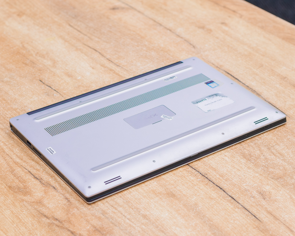 Ноутбук Dell XPS 15 9570 (4K IPS/i7-8gen/GTX 1050 Ti 4GB/16GB/SSD 512GB)