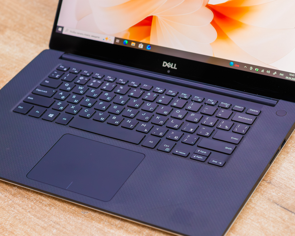 Ноутбук Dell XPS 15 9570 (4K IPS/i7-8gen/GTX 1050 Ti 4GB/16GB/SSD 512GB)