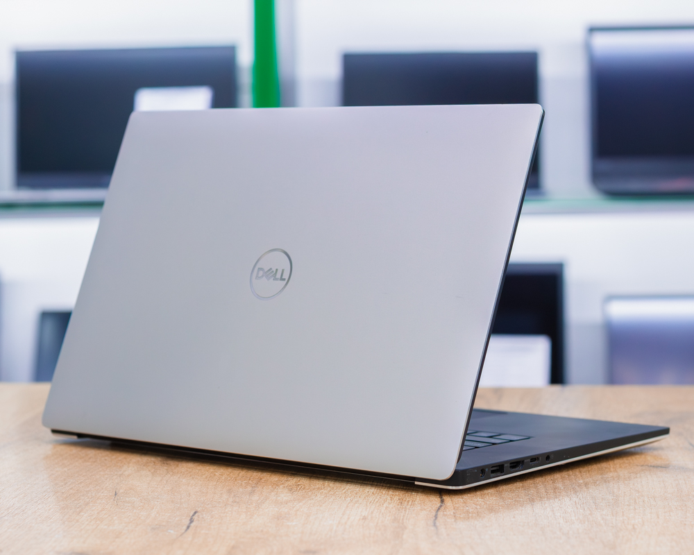 Ноутбук Dell XPS 15 9570 (4K IPS/i7-8gen/GTX 1050 Ti 4GB/16GB/SSD 512GB)
