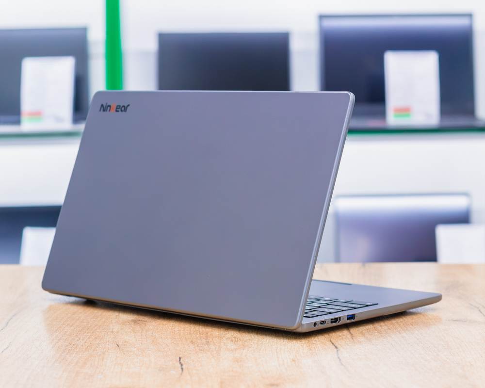Ноутбук Ninkear A15 Air (FHD IPS/Ryzen 5 3500U/16GB/SSD 512GB)