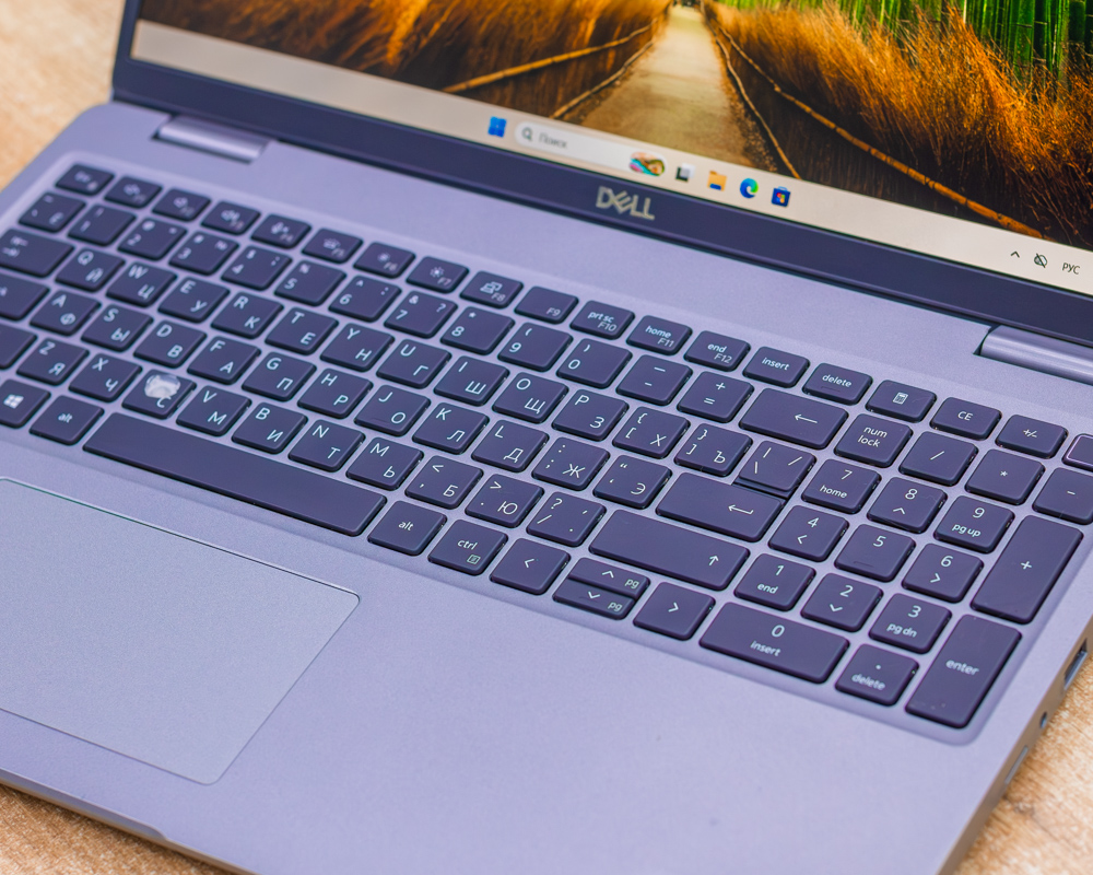 Ноутбук Dell Latitude 5520 (FHD IPS/i5-11gen/8GB/SSD 256GB)