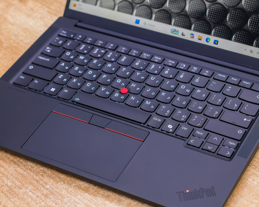 Ноутбук Lenovo ThinkPad E14 Gen 7 (FHD/Core 7 240H/32GB/SSD 512GB)