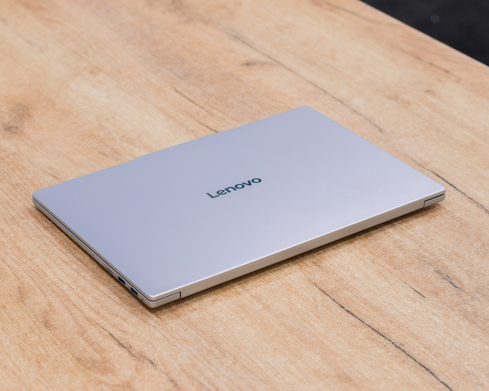 Ноутбук Lenovo IdeaPad Slim 5 15ARP10 (165Hz OLED/Ryzen 7 7735HS/16GB/SSD 512GB)