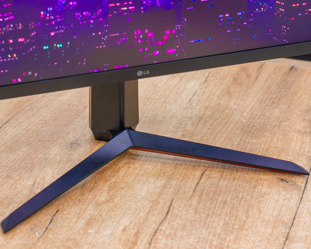Игровой монитор LG UltraGear 24GN650-B