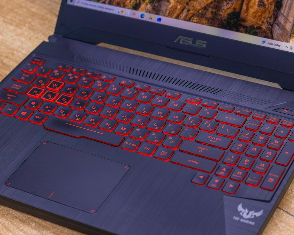 Игровой ноутбук ASUS TUF Gaming FX505GE (120Hz/i5-8gen/GTX 1660 Ti 6GB/16GB/SSD 256GB)