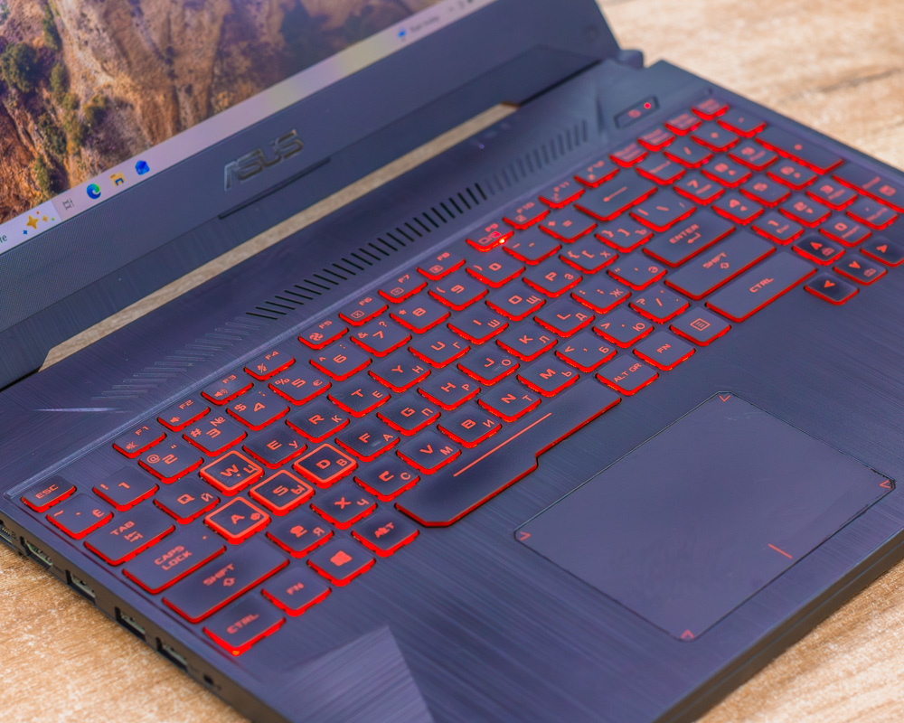 Игровой ноутбук ASUS TUF Gaming FX505GE (120Hz/i5-8gen/GTX 1660 Ti 6GB/16GB/SSD 256GB)