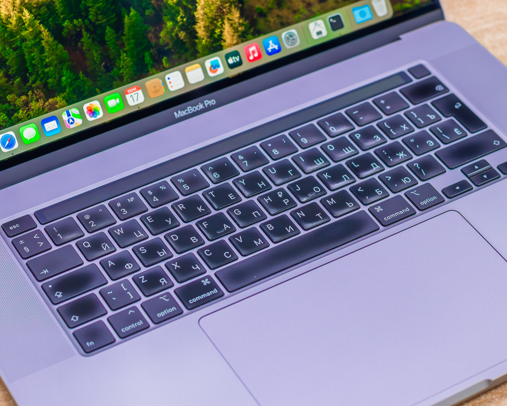 Ноутбук Apple MacBook Pro 16