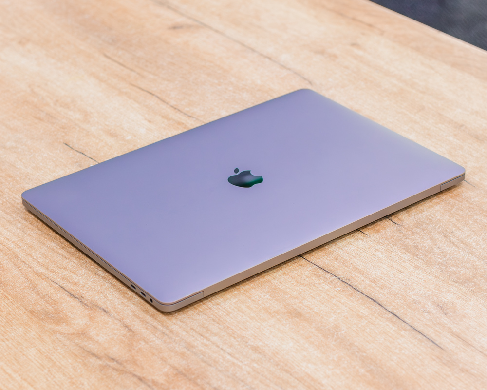 Ноутбук Apple MacBook Pro 16