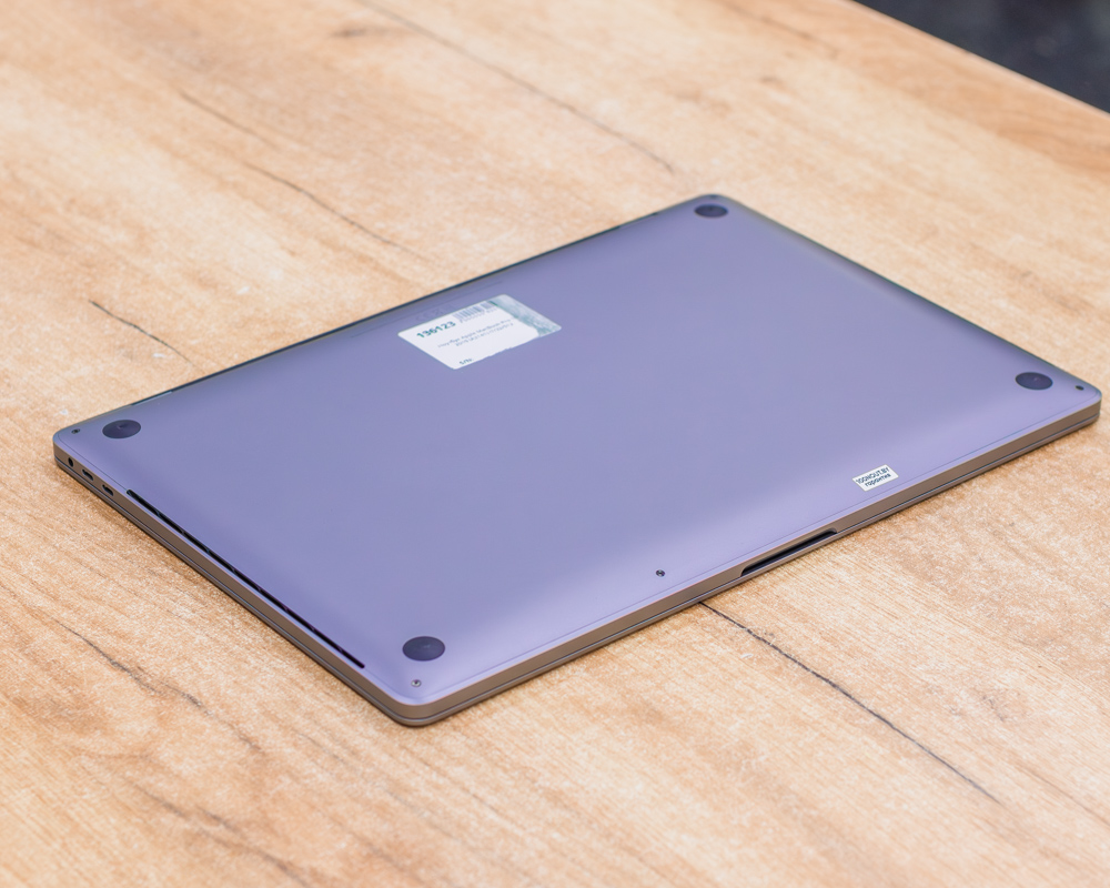 Ноутбук Apple MacBook Pro 16