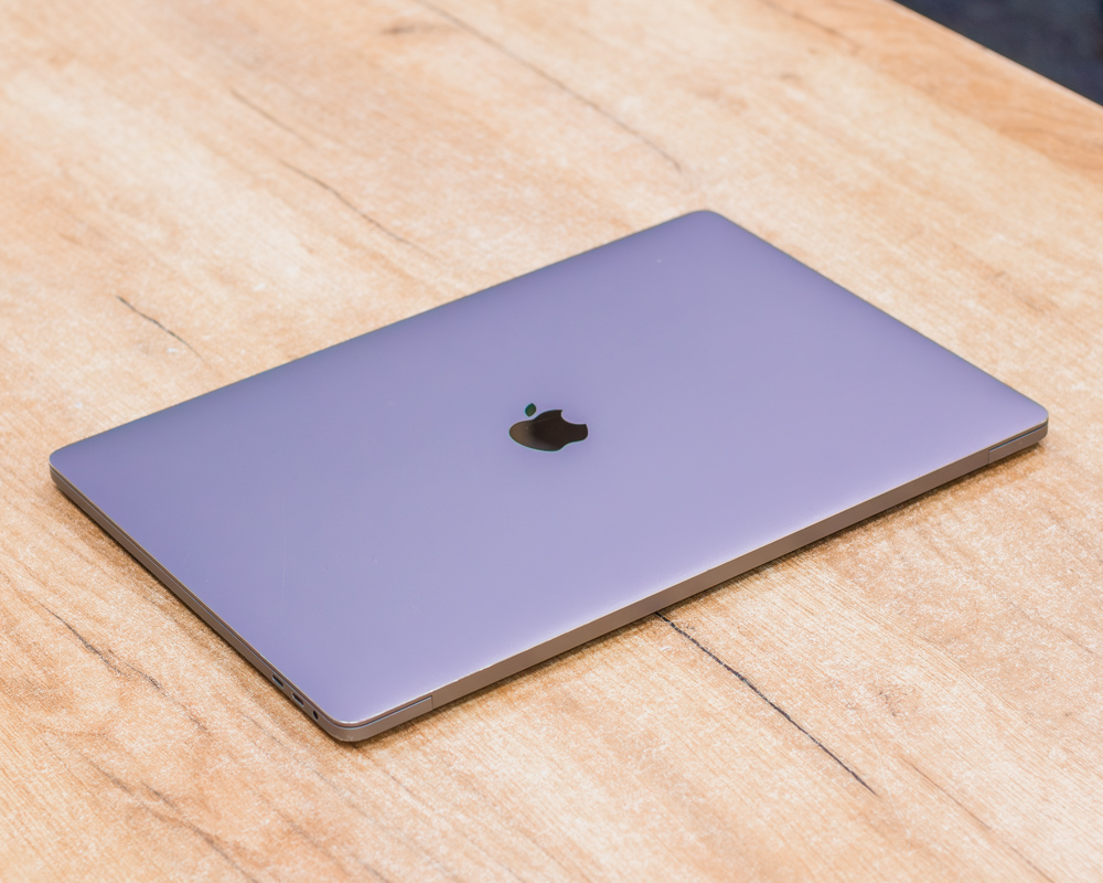 Ноутбук Apple MacBook Pro 16