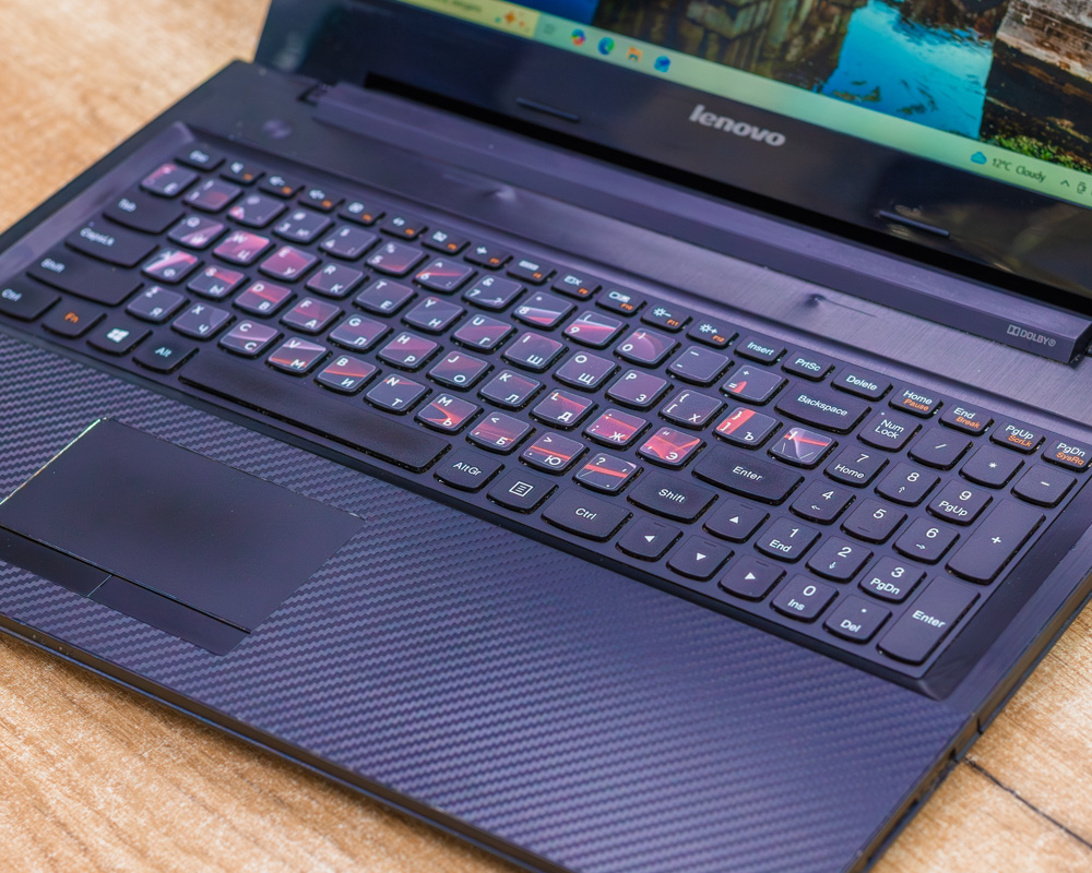 Ноутбук Lenovo Z50-70 (FHD/i7-4gen/GeForce 840M 2GB/8GB/SSD 128GB)