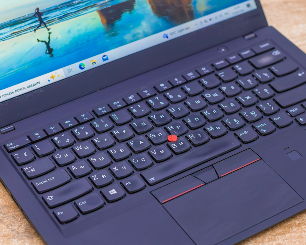 Ноутбук Lenovo ThinkPad X1 Carbon 6 Gen (FHD IPS/i7-8gen/16GB/SSD 512GB)