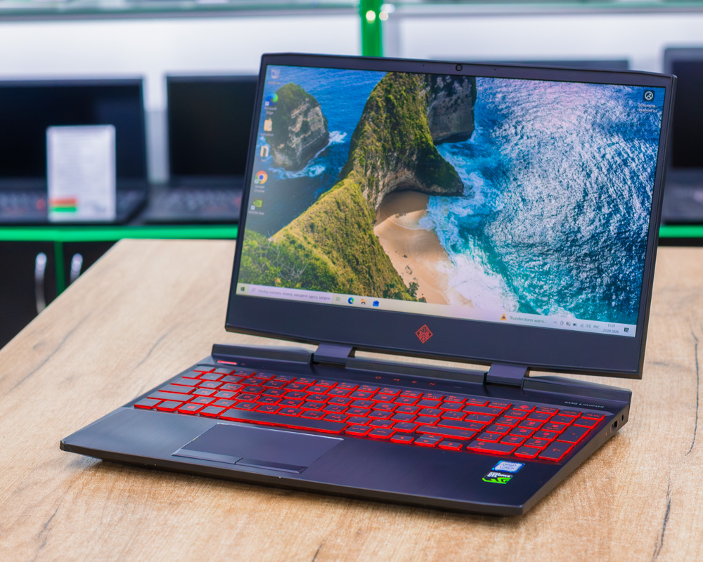 Игровой ноутбук HP Omen 15-dc (FHD IPS/i5-8gen/GTX 1050 Ti 4GB/16GB/SSD 256GB)