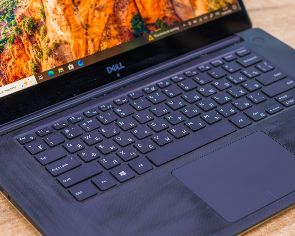 Игровой ноутбук Dell XPS 15 9570 (4K IPS/i7-8gen/GTX 1050 Ti 4GB/16GB/SSD 512GB)