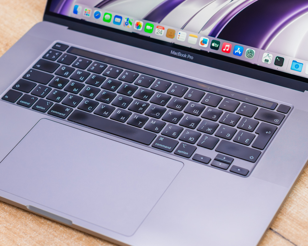 Ноутбук Apple MacBook Pro 16