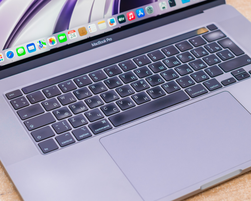 Ноутбук Apple MacBook Pro 16