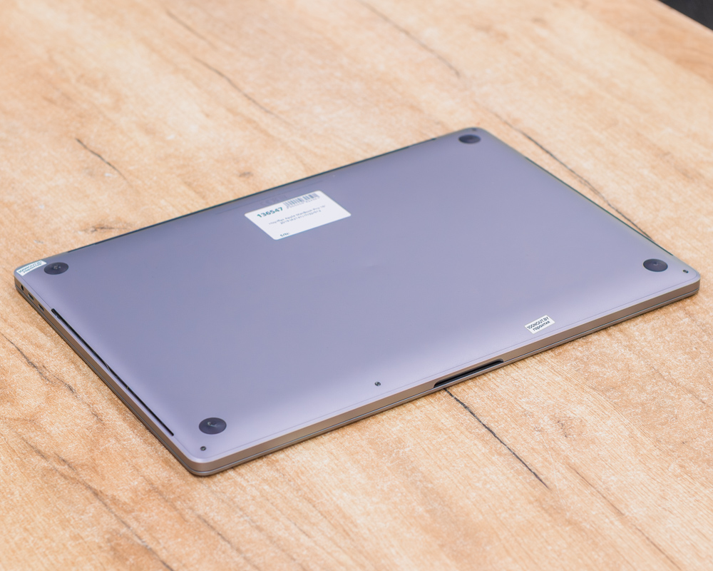 Ноутбук Apple MacBook Pro 16