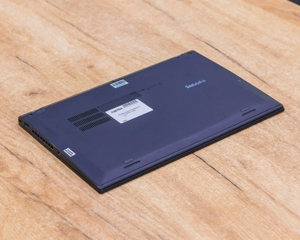Ноутбук Lenovo ThinkPad X1 Carbon 5 Gen (FHD IPS/i7-7gen/16GB/SSD 512GB)