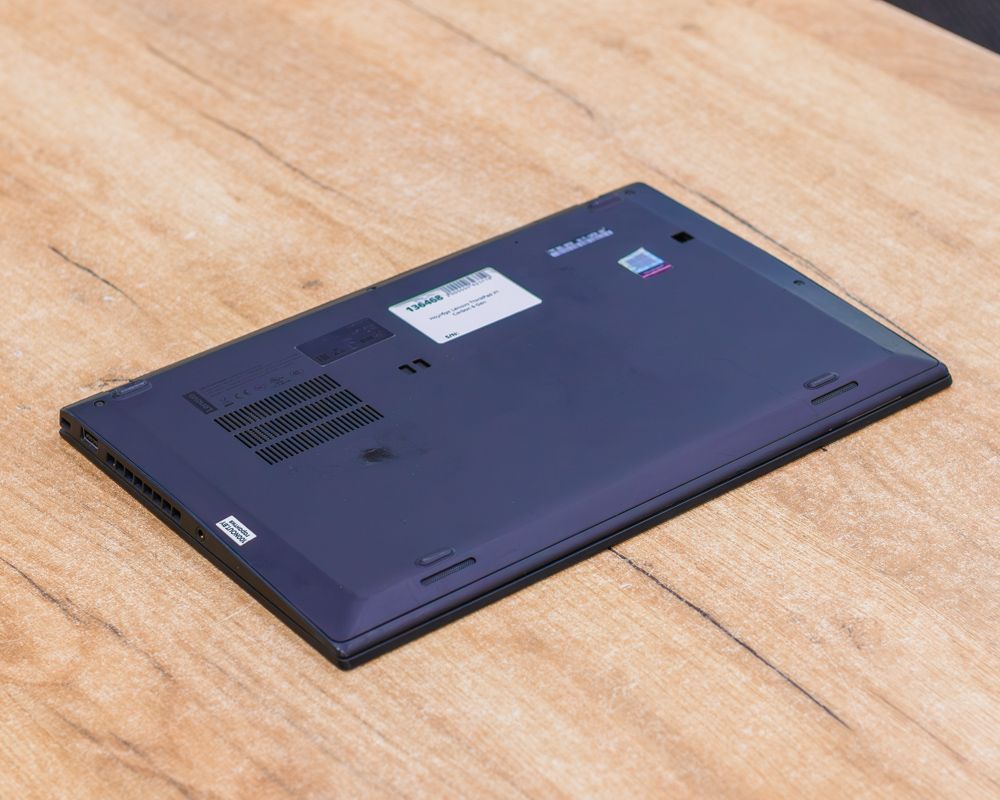 Ноутбук Lenovo ThinkPad X1 Carbon 6 Gen (FHD IPS/i7-8gen/16GB/SSD 512GB)