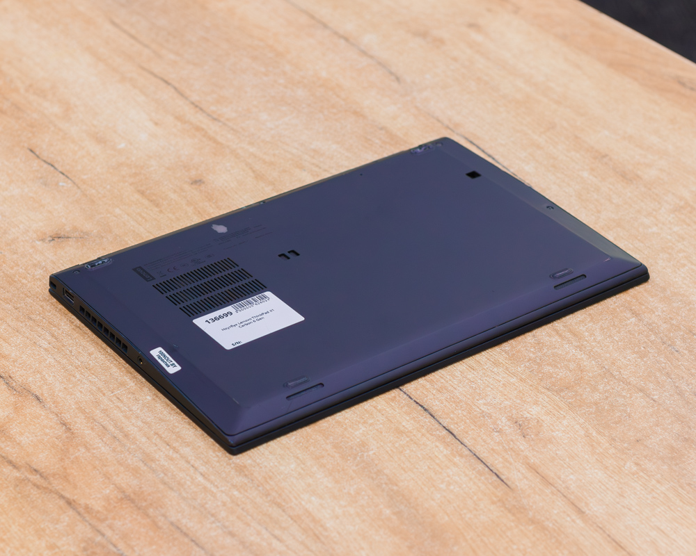 Ноутбук Lenovo ThinkPad X1 Carbon 6 Gen (FHD IPS/i7-8gen/16GB/SSD 512GB)