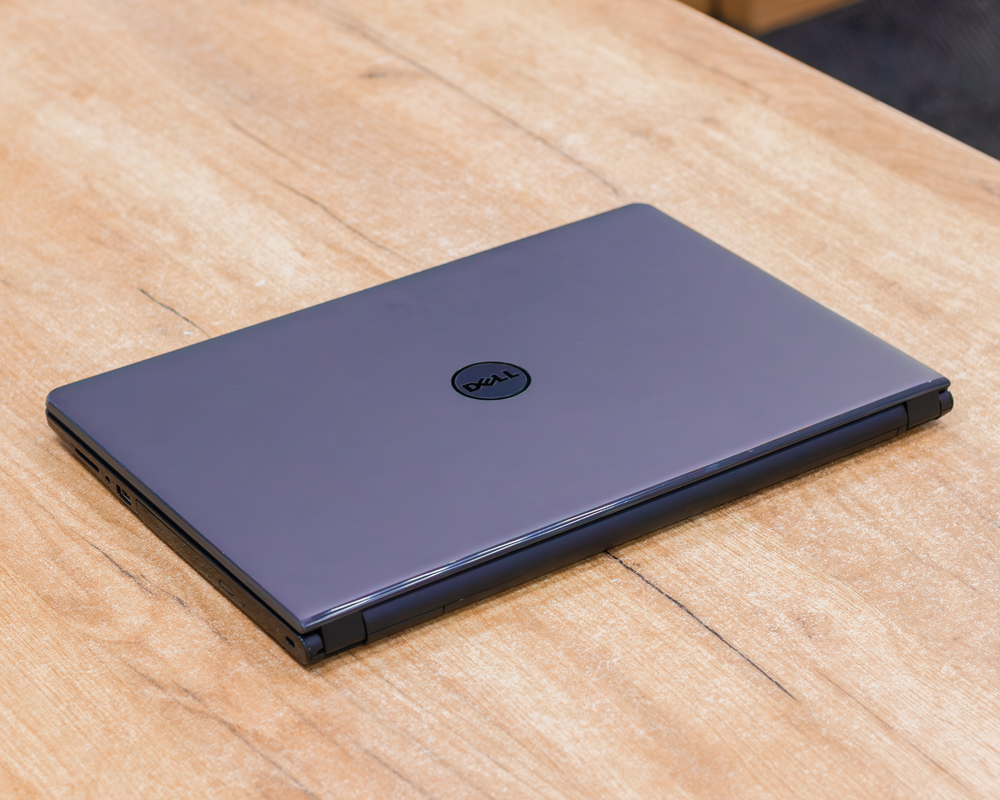 Ноутбук Dell Inspiron 15 3576 (FHD/i3-7gen/Radeon 520 2GB/8GB/SSD 256GB)