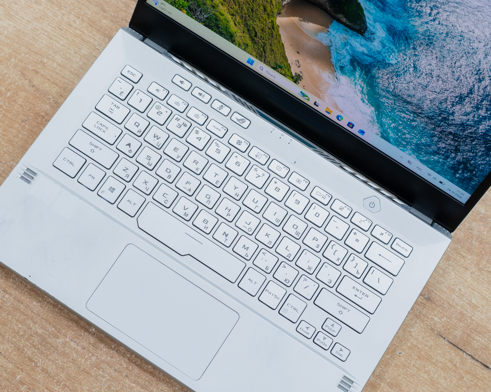Игровой ноутбук ASUS ROG ZEPHYRUS G14 GA401QM (120Hz/Ryzen 9 5900HS/RTX 3060 6GB/16GB/SSD 512GB)