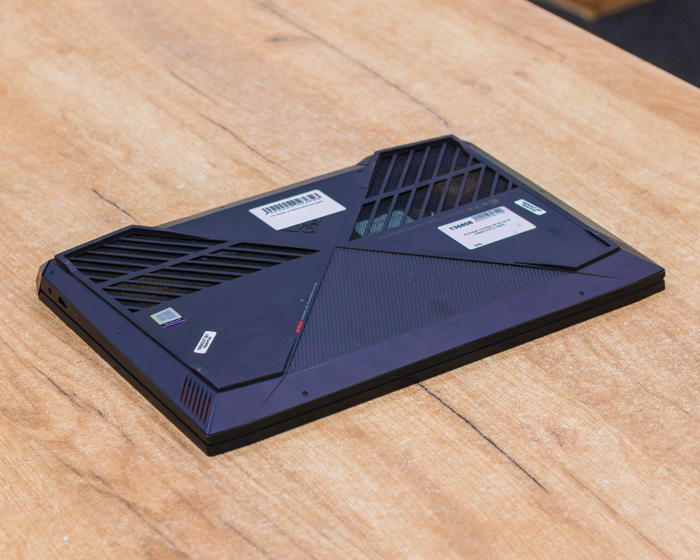 Игровой ноутбук HP Omen 15-dc (FHD IPS/i5-9gen/GTX 1660 Ti 6 GB/16GB/SSD 512GB)