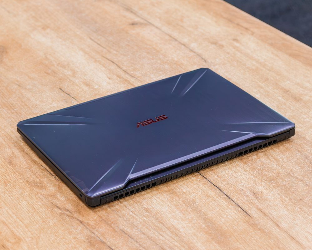 Игровой ноутбук Asus TUF Gaming FX504GE (FHD IPS/i7-8gen/GTX 1050 Ti 4GB/8GB/SSD 256GB)