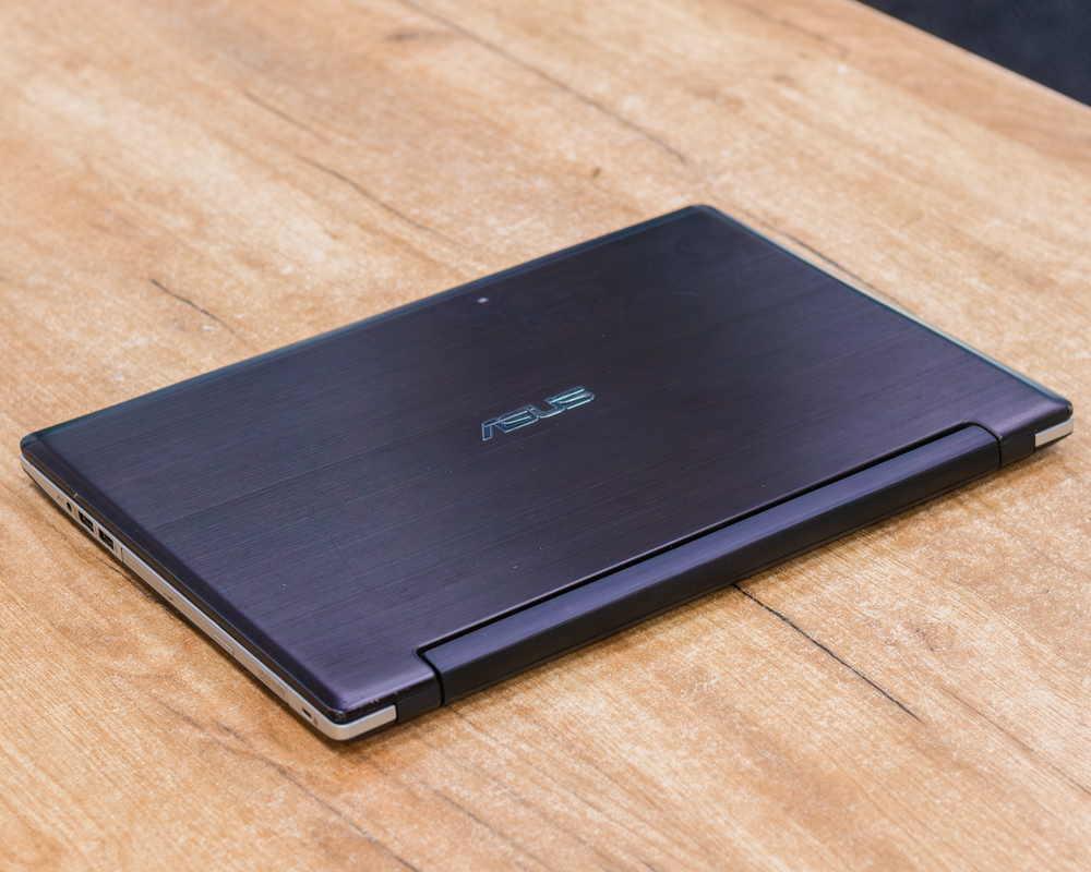Ноутбук Asus K56CM (HD/Pentium 987/GeForce GT 635M 2GB/4GB/HDD 500GB)