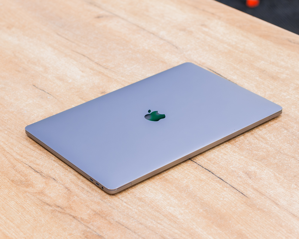 Ноутбук Apple MacBook Pro 15