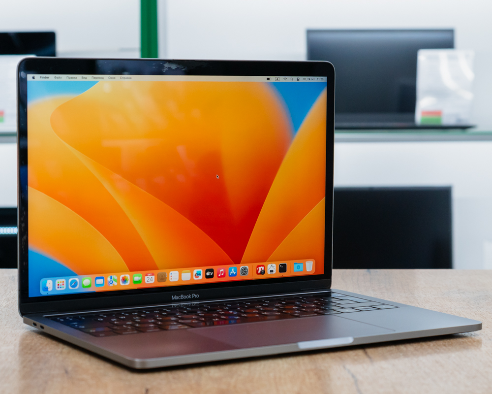 Ноутбук Apple MacBook Pro 13
