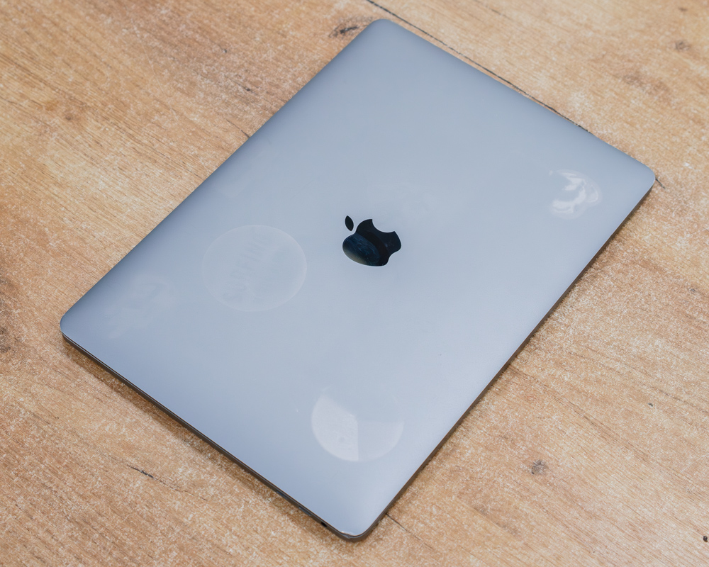Ноутбук Apple MacBook Pro 13