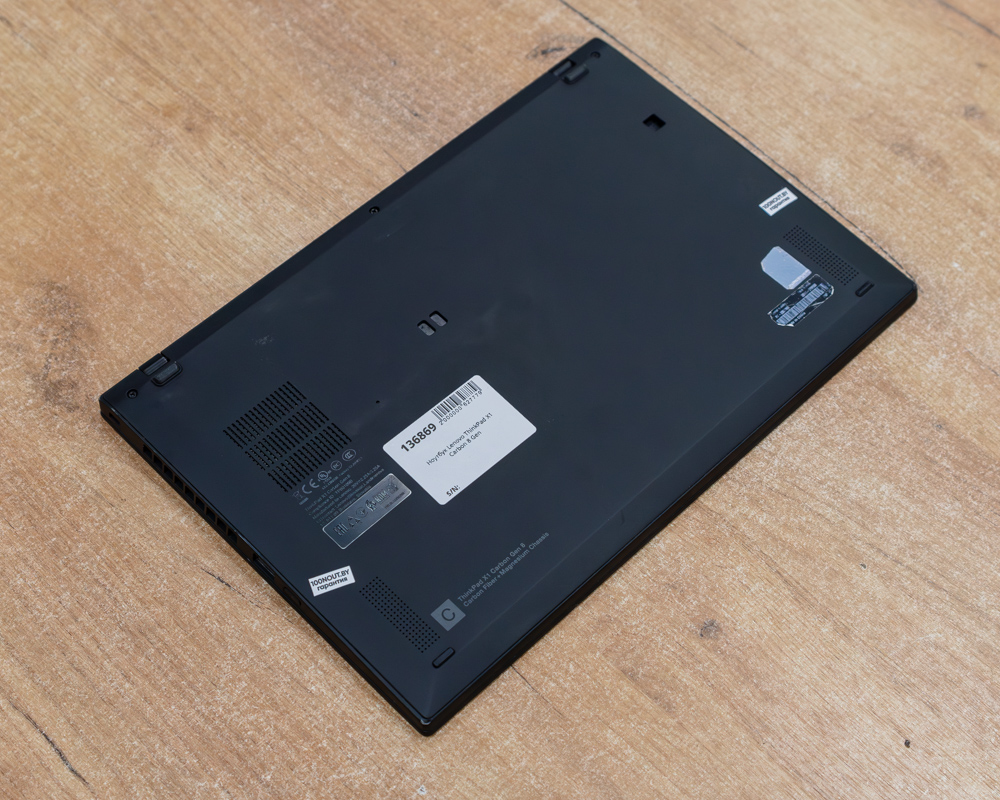 Ноутбук Lenovo ThinkPad X1 Carbon 8 Gen (FHD IPS/i5-10gen/16GB/SSD 512GB)