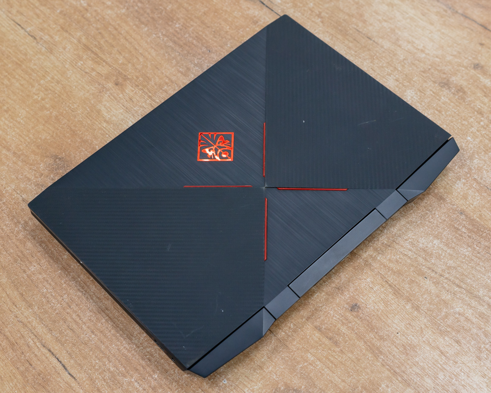 Игровой ноутбук HP OMEN 15-dc (144Hz/i7-9gen/RTX 2060 6GB/16GB/SSD 512GB)