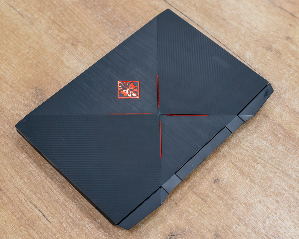 Игровой ноутбук HP OMEN 15-dc (144Hz/i5-8gen/RTX 2060 6GB/16GB/SSD 512GB)