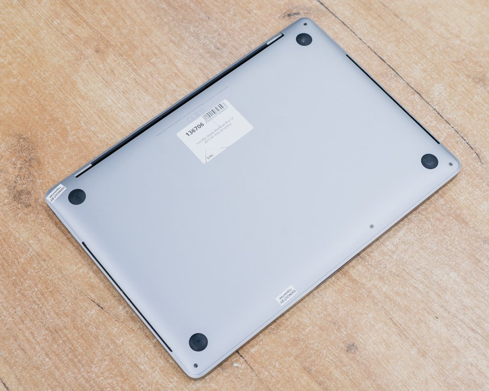 Ноутбук Apple MacBook Pro 13