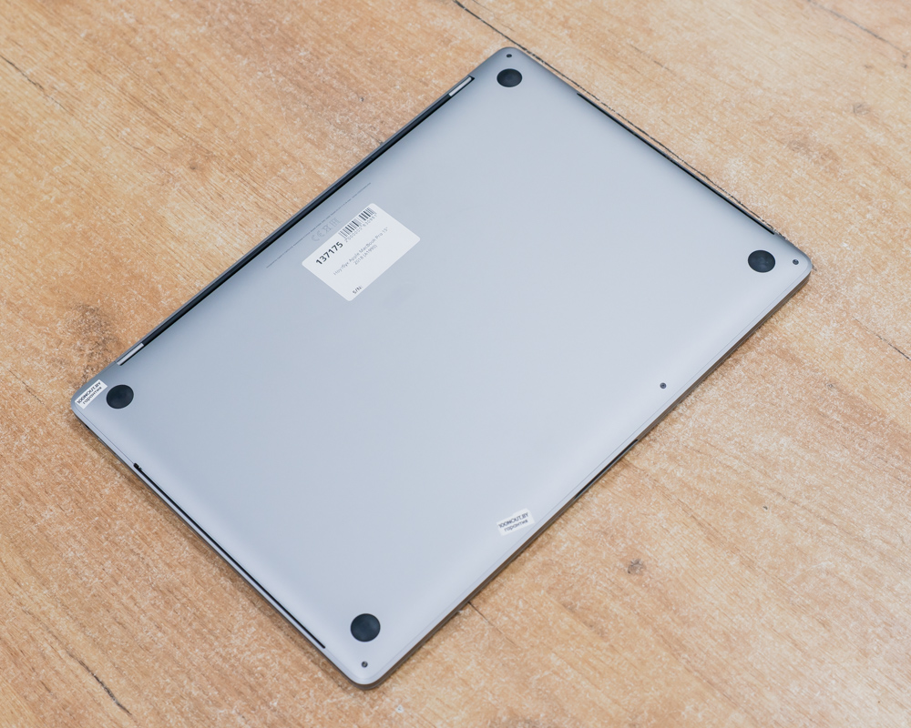 Ноутбук Apple MacBook Pro 15