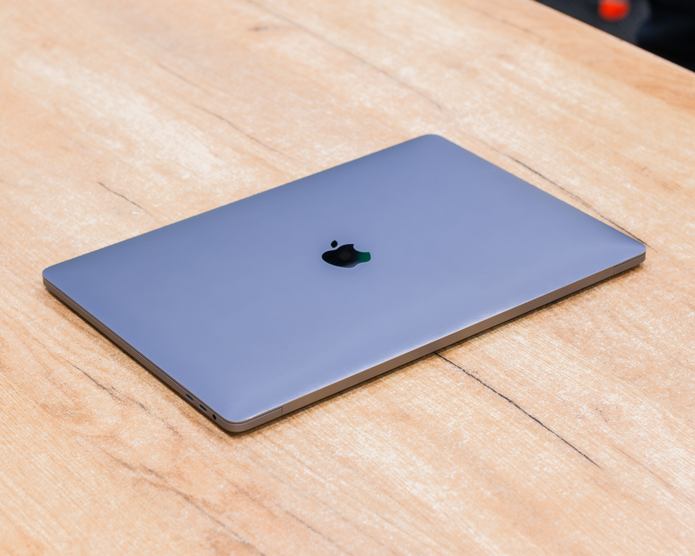 Ноутбук Apple MacBook Pro 15